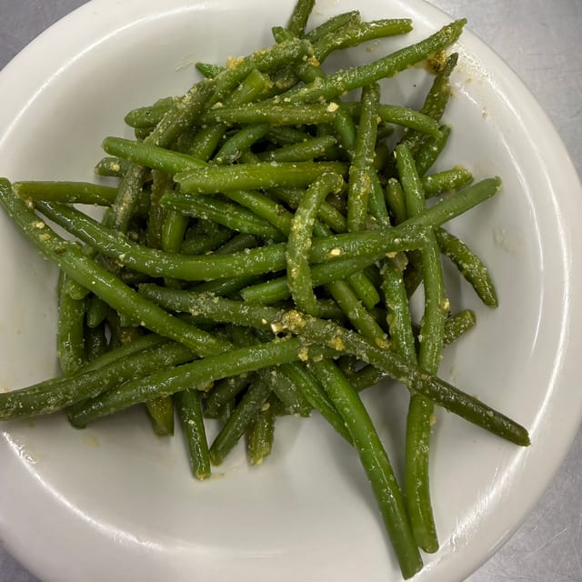 String Green Beans.